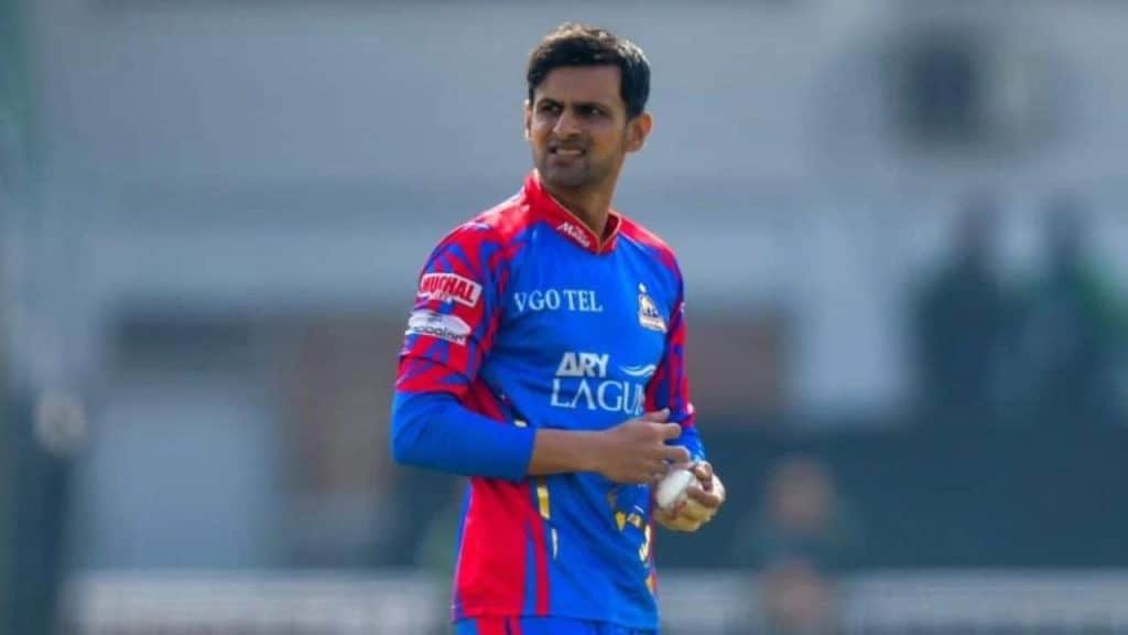 Shoaib Malik: 32 Catches 